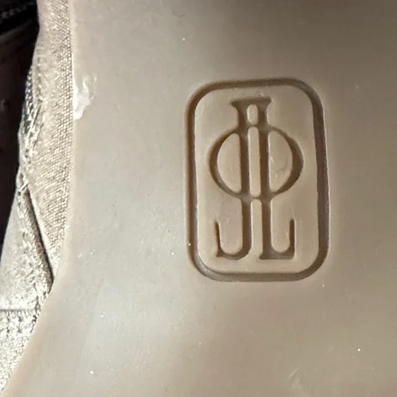 Jennifer Lopez Studded Taupe Suede Ankle Boots - Women’s 8.5 - Picture 11 of 15